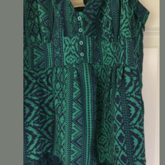 American Eagle Outfitters.Green Printed Halter - Picture 3 of 5